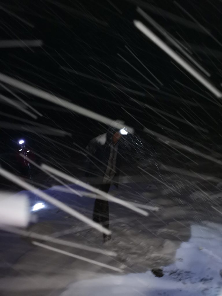 六月暴雪，登顶四姑娘山大峰