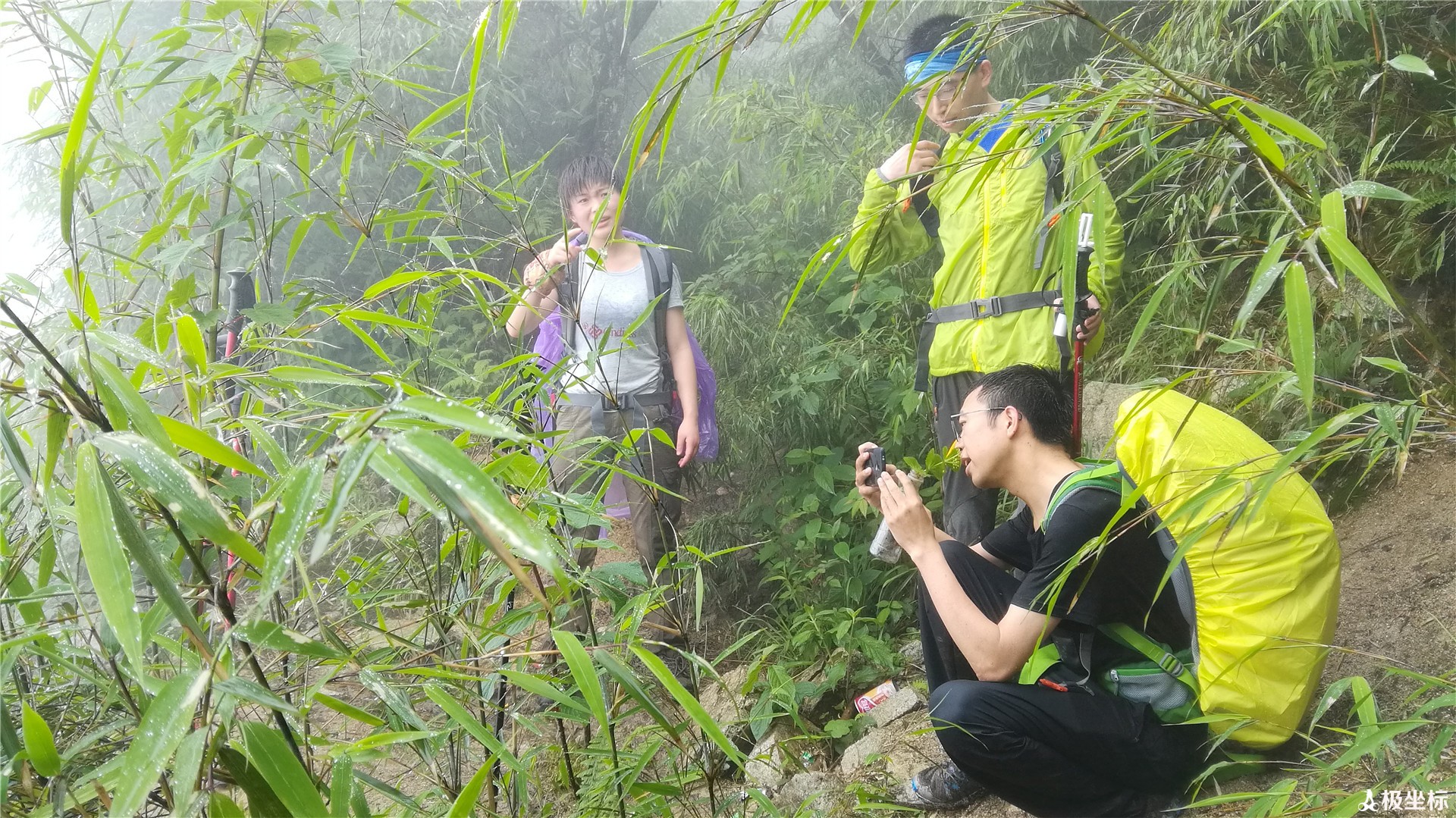 铁瓦殿，功德圆满了